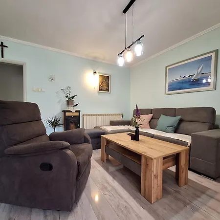 Panos דירה נובי ווינודולסקי
