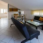 Panos