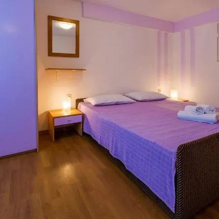 Panos 诺维·维诺多尔斯基