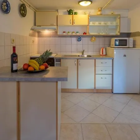 Apartman Panos *