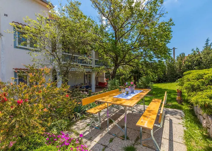 Panos Apartment Novi Vinodolski