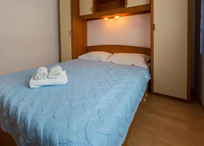 Panos Apartment Novi Vinodolski